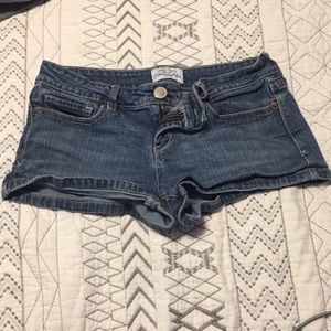aero jean shorts.